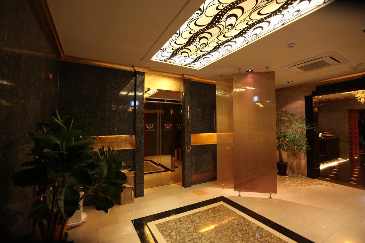 Gallery Tourist Hotel Tongyeong Buitenkant foto