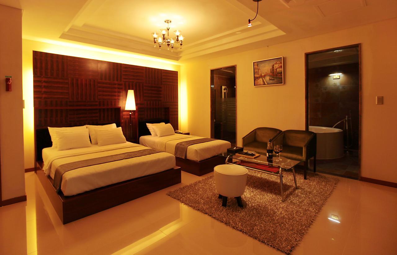 Gallery Tourist Hotel Tongyeong Buitenkant foto