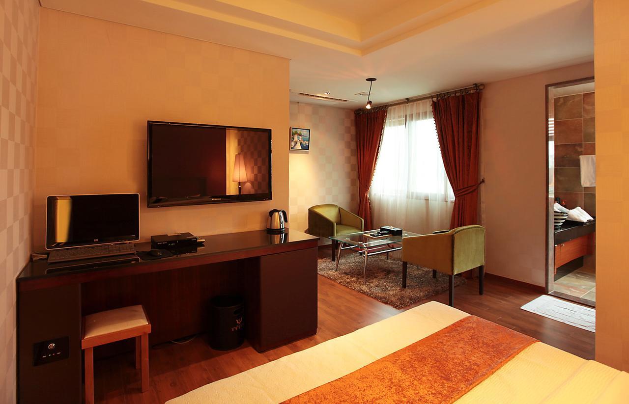 Gallery Tourist Hotel Tongyeong Kamer foto